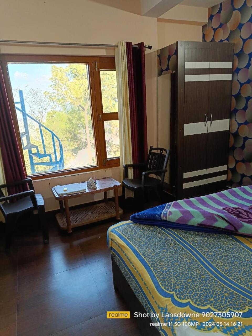 Joshi Holiday Home Stay Lansdowne Εξωτερικό φωτογραφία