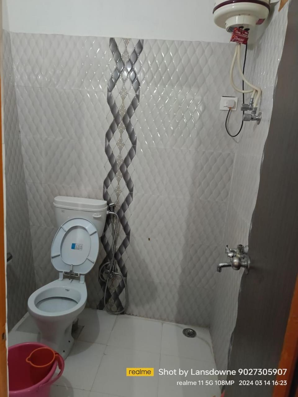 Joshi Holiday Home Stay Lansdowne Εξωτερικό φωτογραφία