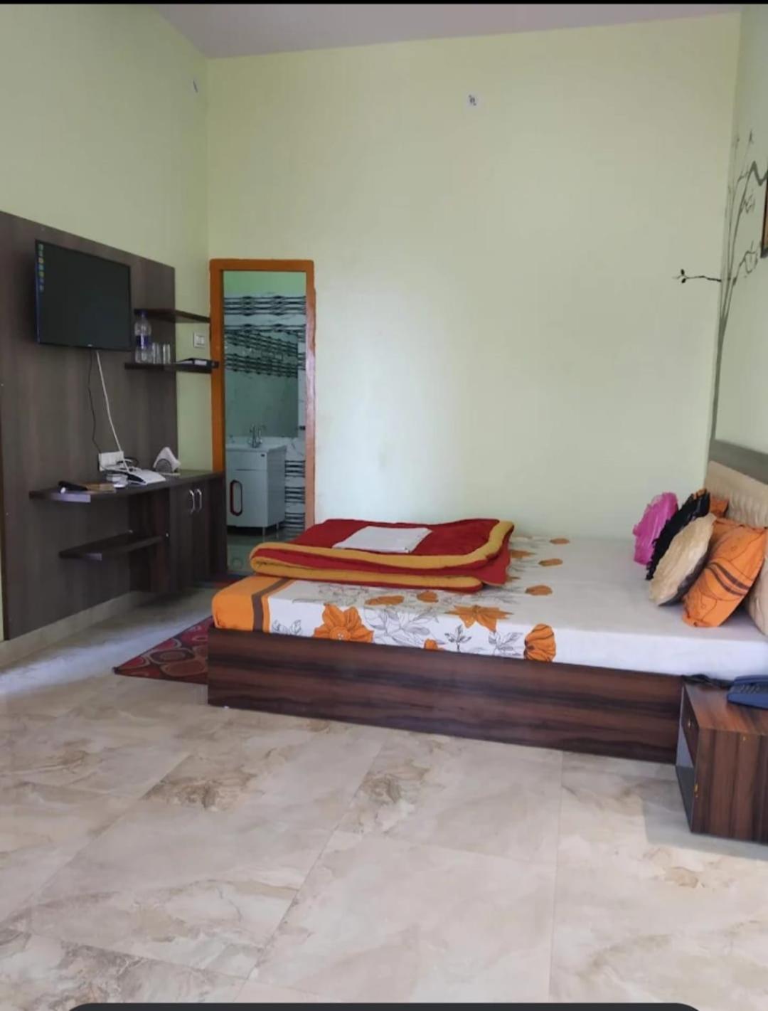 Joshi Holiday Home Stay Lansdowne Εξωτερικό φωτογραφία