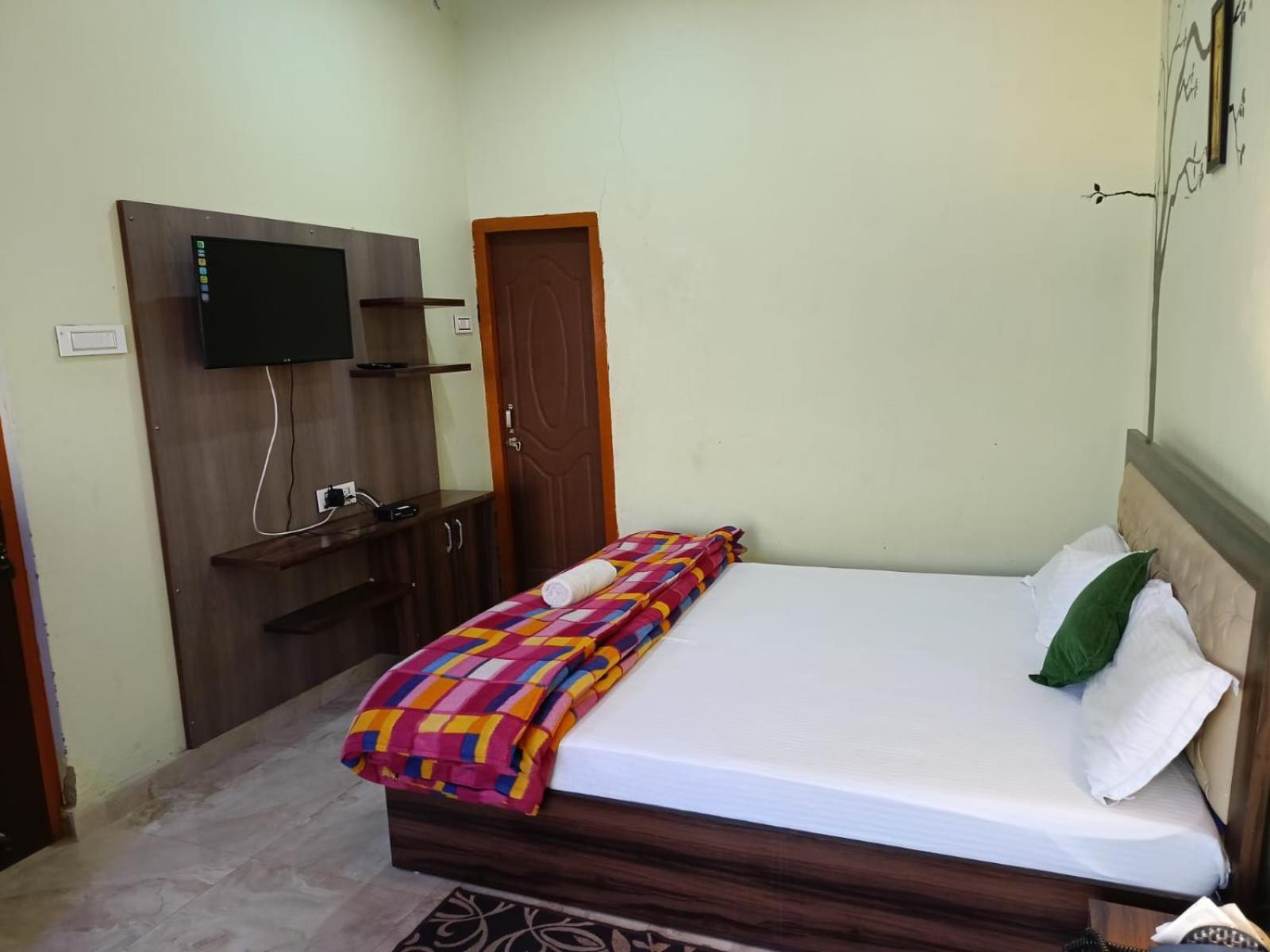Joshi Holiday Home Stay Lansdowne Εξωτερικό φωτογραφία
