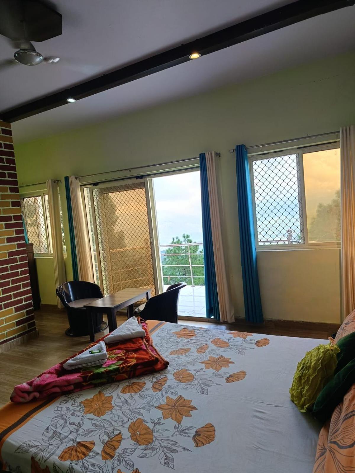 Joshi Holiday Home Stay Lansdowne Εξωτερικό φωτογραφία