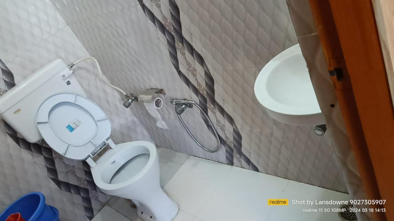 Joshi Holiday Home Stay Lansdowne Εξωτερικό φωτογραφία