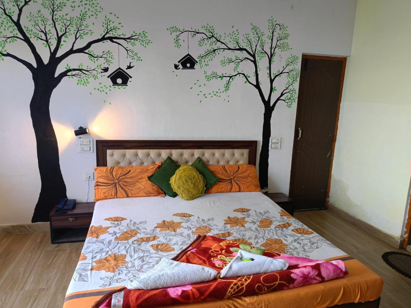 Joshi Holiday Home Stay Lansdowne Εξωτερικό φωτογραφία
