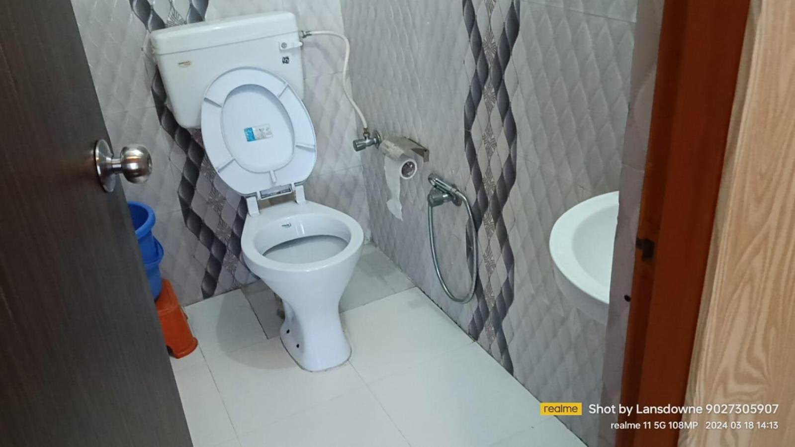 Joshi Holiday Home Stay Lansdowne Εξωτερικό φωτογραφία