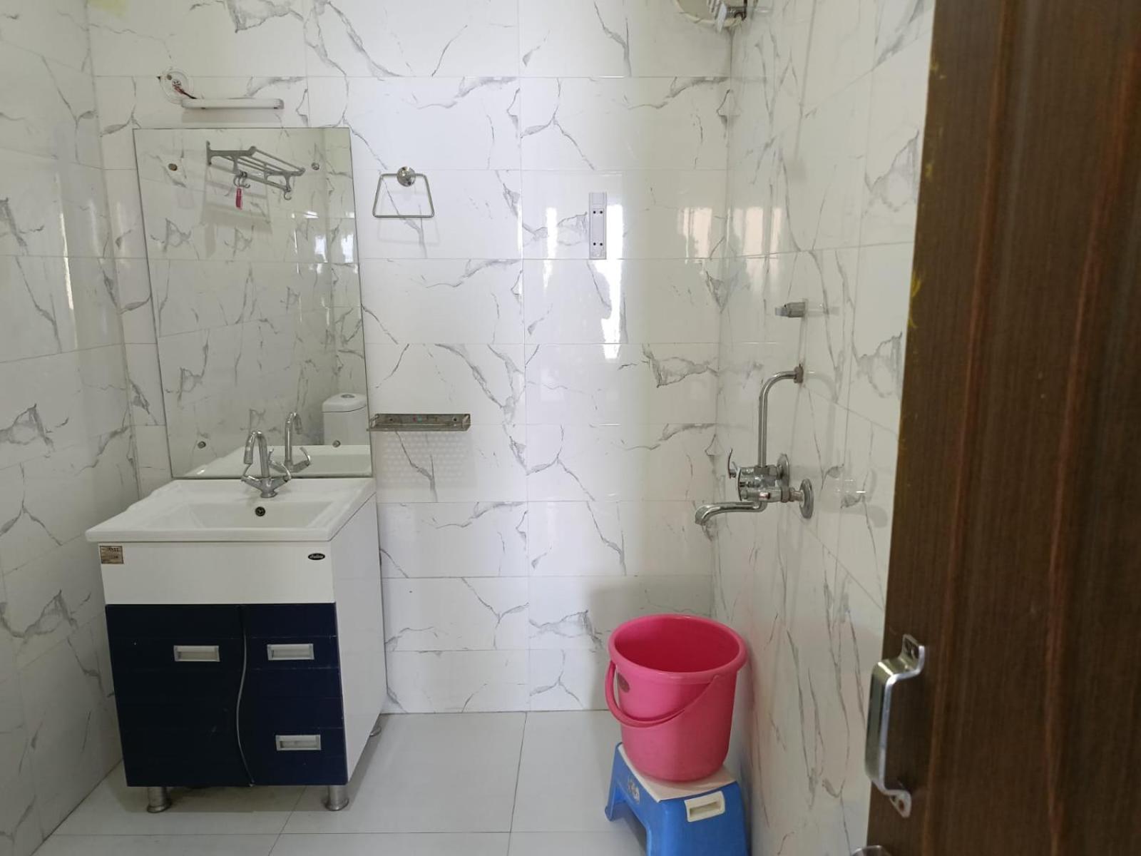 Joshi Holiday Home Stay Lansdowne Εξωτερικό φωτογραφία